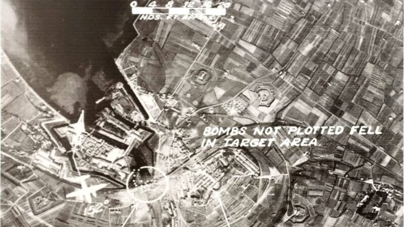 Primo ottobre 1944 – Il ponte asburgico è distrutto